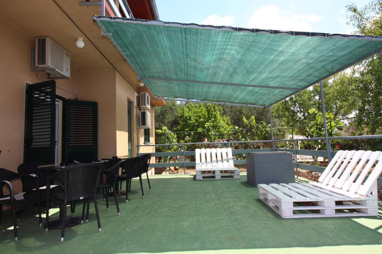 Hostel Marko Тисно Экстерьер фото